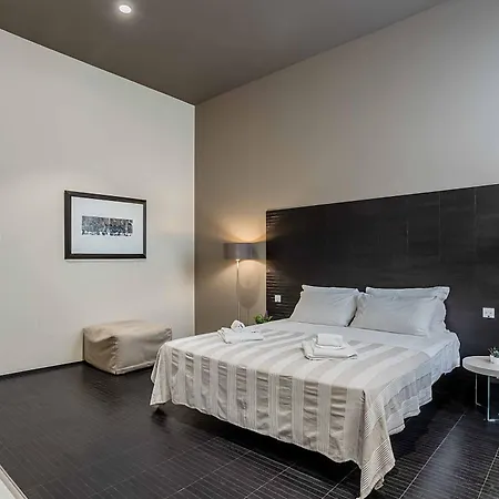 Salina Luxury Pensión