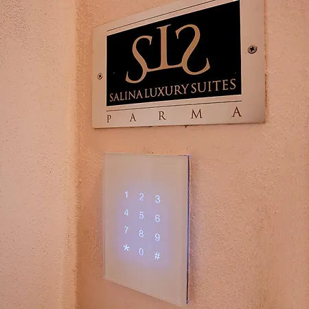 Salina Luxury Pensión Parma