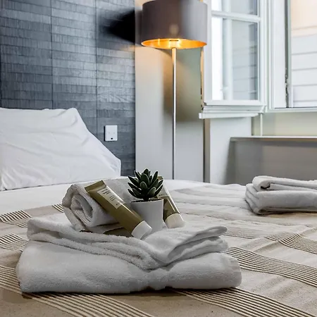 Salina Luxury Pensión Parma