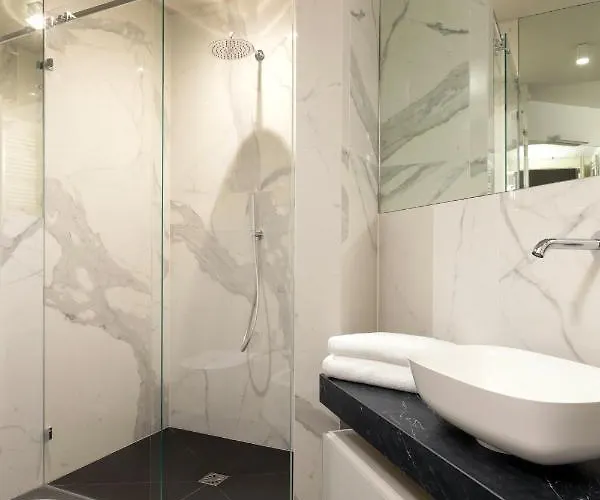 Salina Luxury Guest house